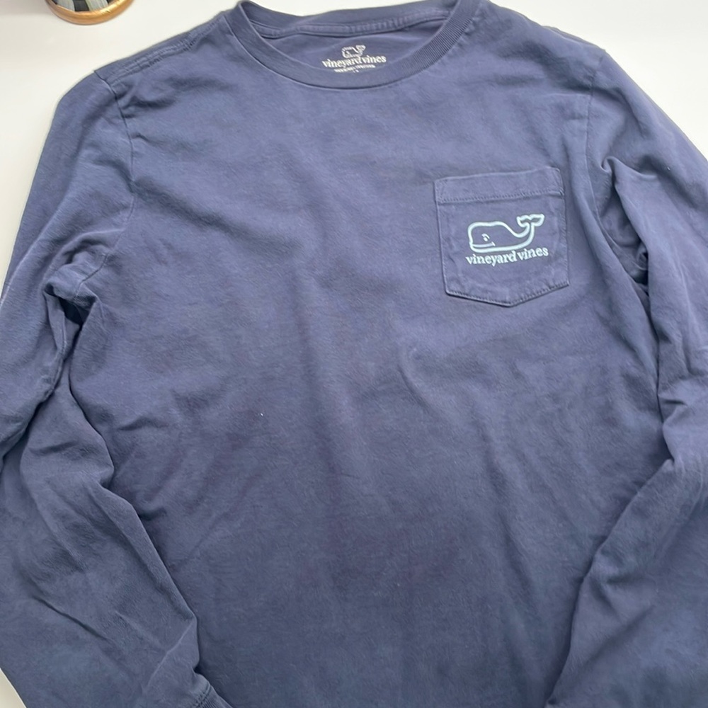 Vineyard vines long sleeve tee